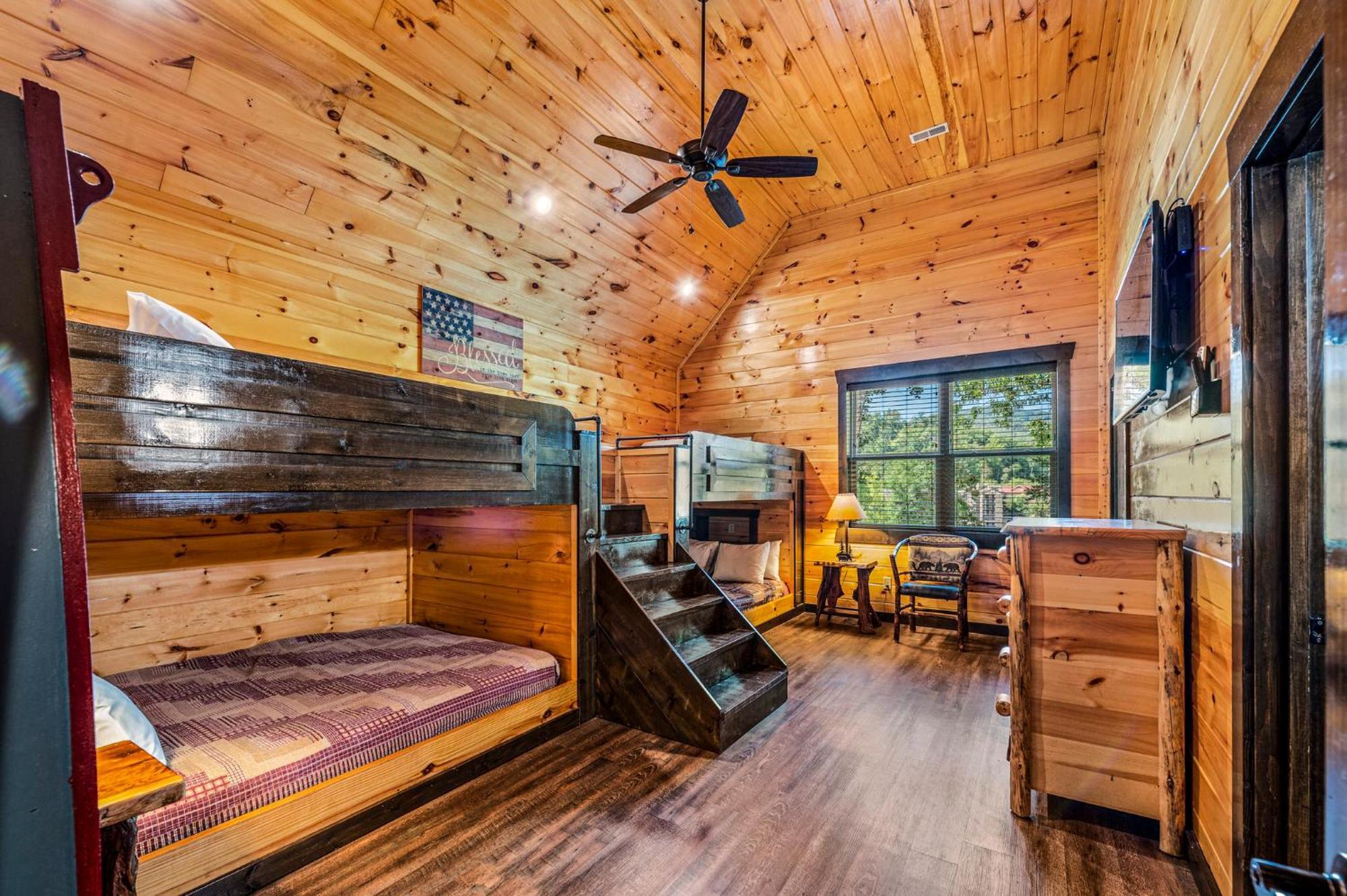 The Mighty Crabapple Manor By Stony Brook Cabins Gatlinburg Exterior foto